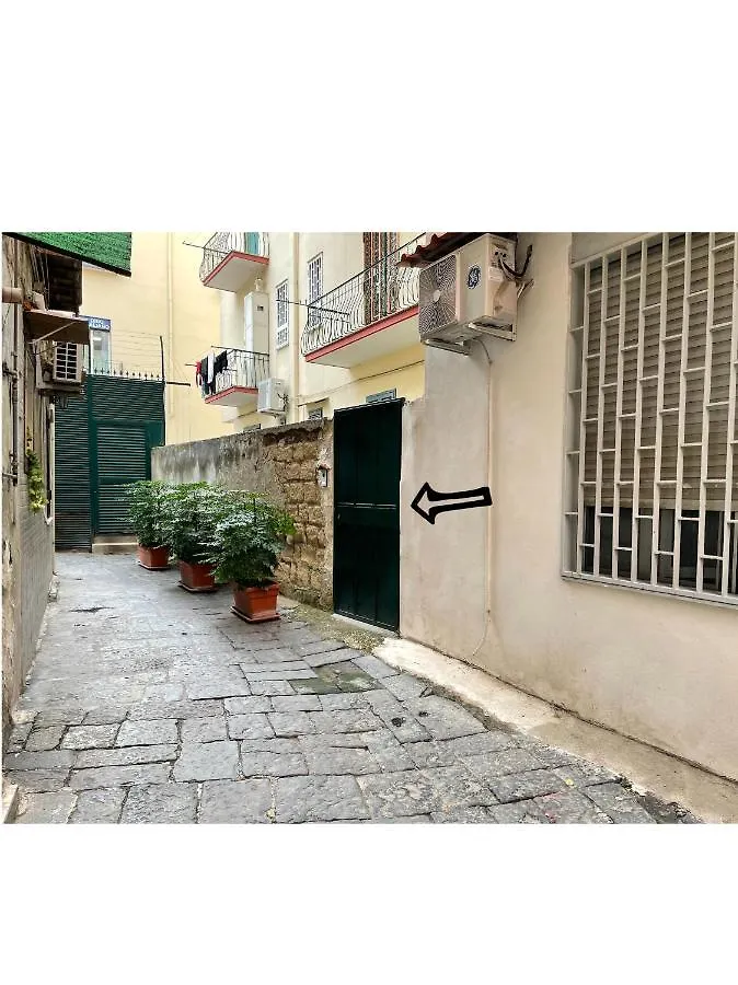 Cesi 13 Daire Napoli